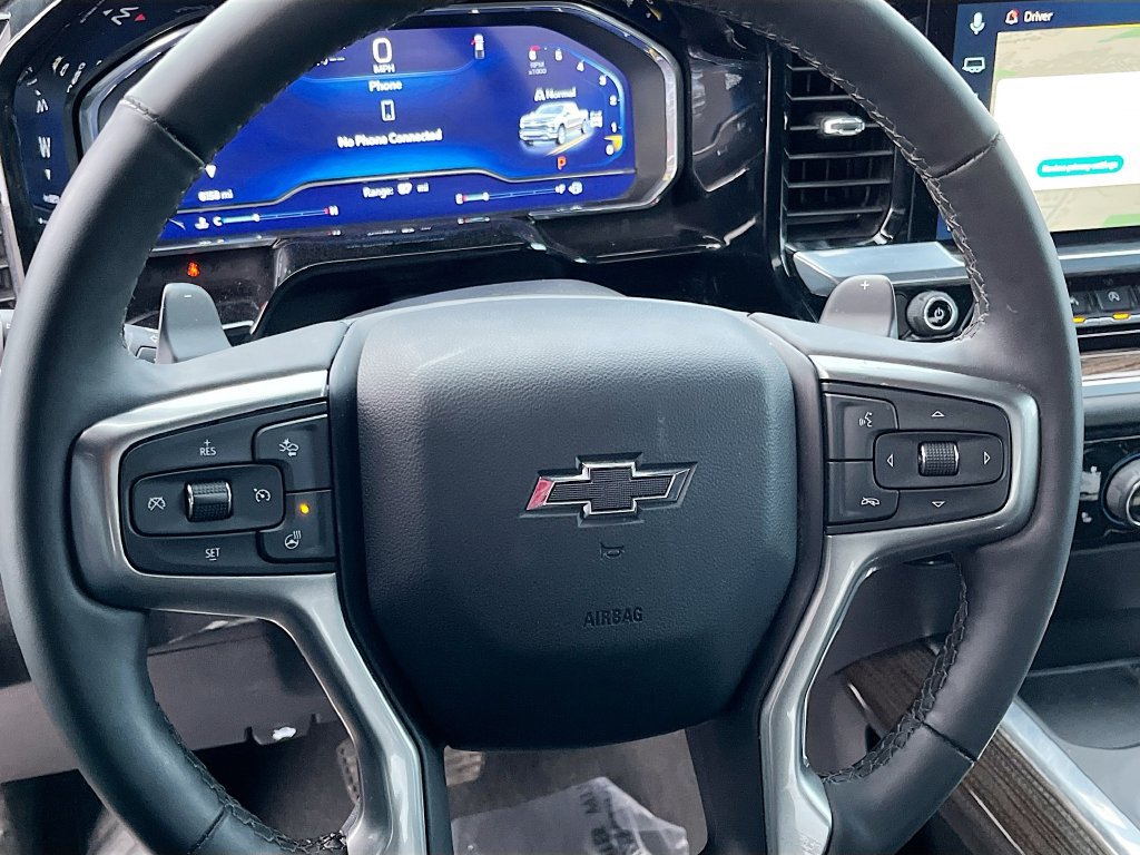Used 2025 Chevrolet Silverado 1500 RST AWD/4WD image 11