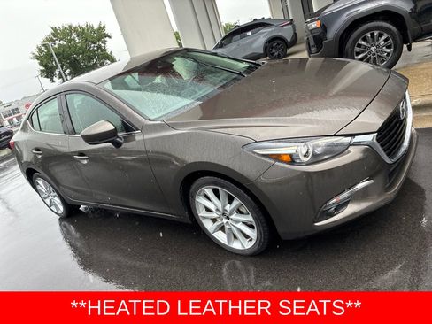 Used 2017 MAZDA MAZDA3 Grand Touring w/ Premium Equipment Package FWD image 2