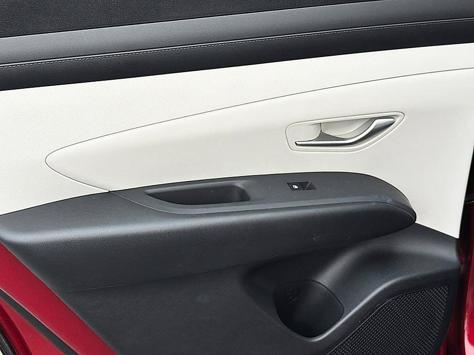 Certified 2026 Hyundai Tucson SE FWD image 10