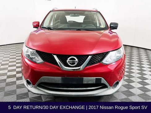 Used 2017 Nissan Rogue Sport SV w/ SV Premium Package AWD/4WD image 3