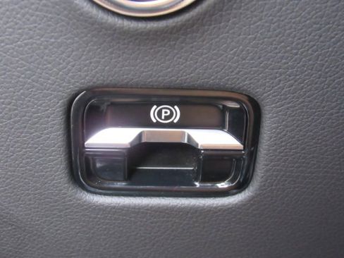 Used 2023 Mercedes-Benz GLC 300 w/ Pinnacle Trim Package image 36