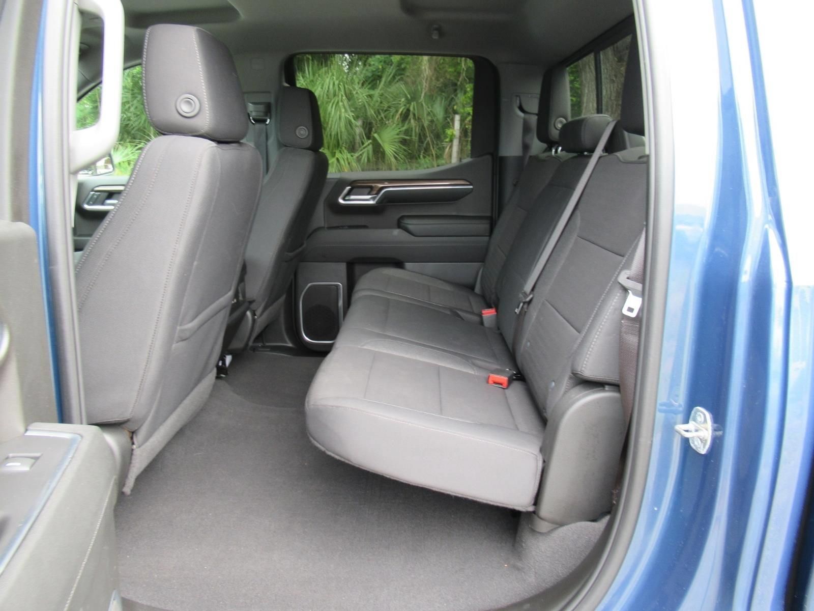 Used 2024 Chevrolet Silverado 1500 RST w/ Convenience Package II AWD/4WD image 35