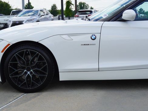 Used 2013 BMW Z4 sDrive35i RWD image 10