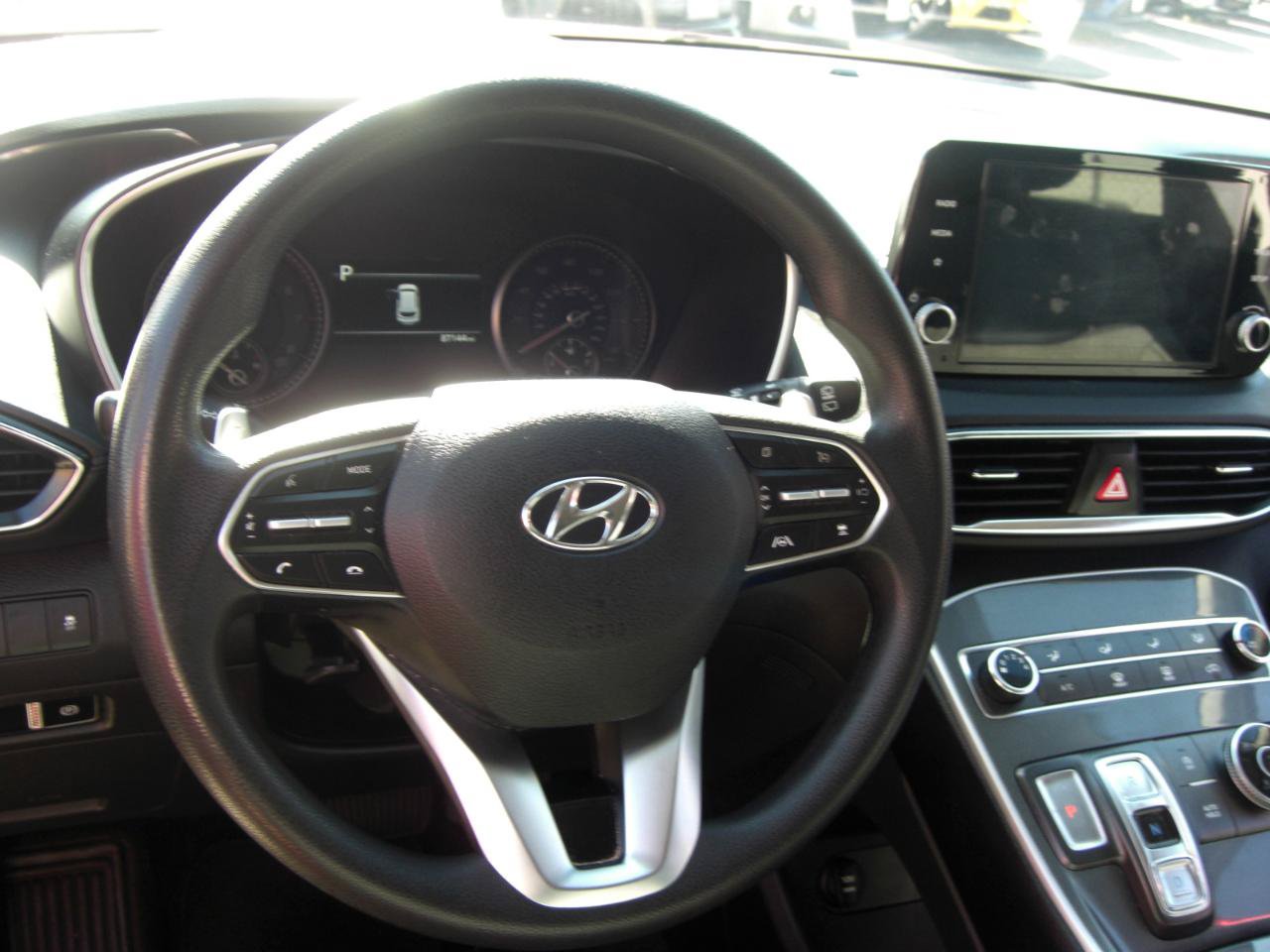 Used 2021 Hyundai Santa Fe SE AWD/4WD image 10