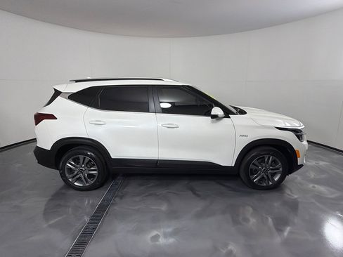 Used 2021 Kia Seltos S AWD/4WD image 4