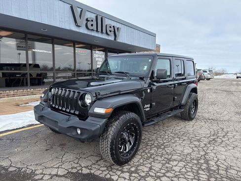 Used 2019 Jeep Wrangler Unlimited Sport S image 5