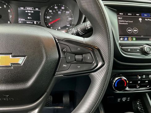 Certified 2021 Chevrolet TrailBlazer LT w/ Driver Confidence Package image 12