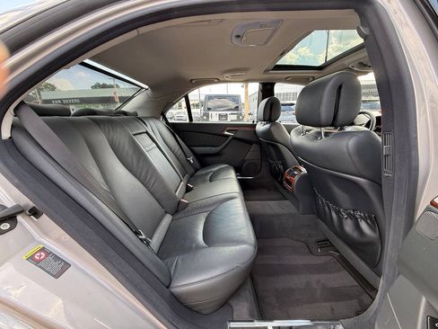 Used 2006 Mercedes-Benz S 430 4MATIC image 19
