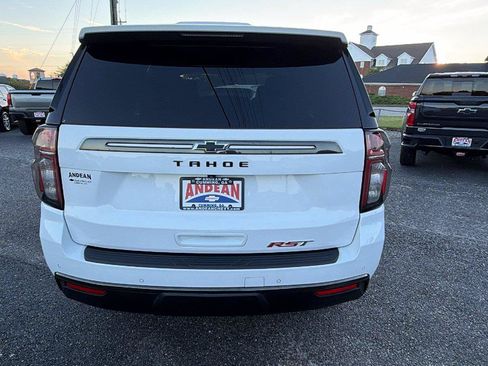 Used 2021 Chevrolet Tahoe RST w/ Luxury Package RWD image 10