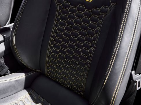 Used 2023 Lamborghini Huracan EVO RWD image 42