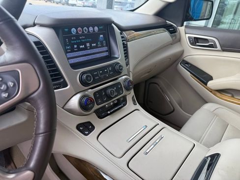 Used 2017 GMC Yukon Denali w/ Open Road Package RWD image 9