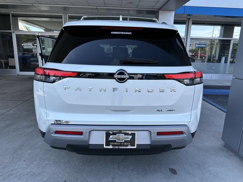 Used 2023 Nissan Pathfinder SL AWD/4WD image 35