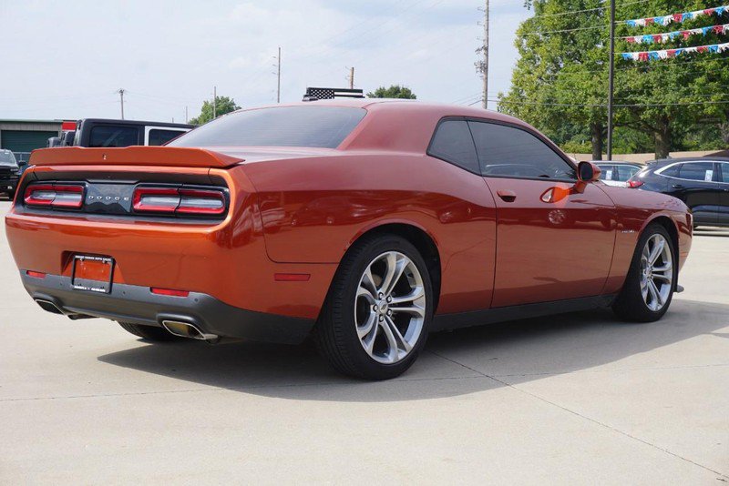Used 2021 Dodge Challenger R/T RWD image 3