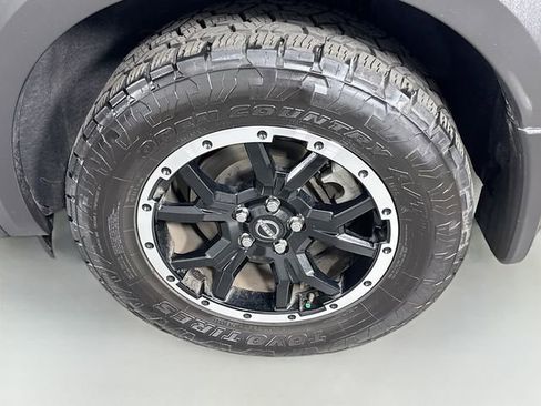 Used 2025 Nissan Pathfinder Rock Creek AWD/4WD image 31