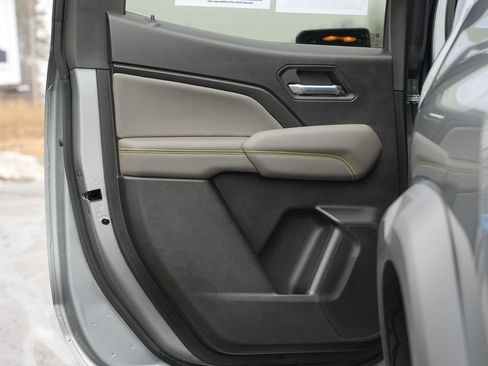 Used 2023 Chevrolet Colorado ZR2 w/ ZR2 Convenience Package III AWD/4WD image 22