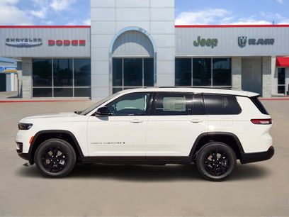 New 2025 Jeep Grand Cherokee L Altitude