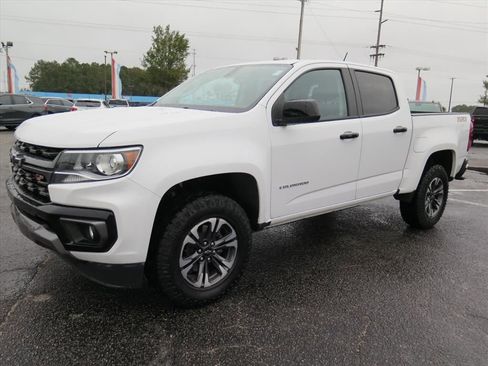 Used 2022 Chevrolet Colorado Z71 image 8