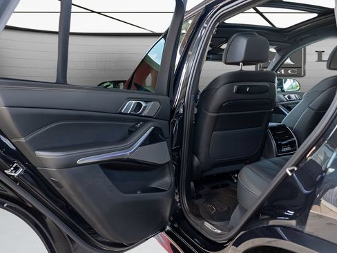 Used 2025 BMW X5 M60i w/ Executive Package AWD/4WD image 46
