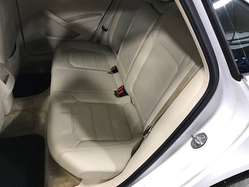 Used 2015 Volkswagen Passat 1.8T Limited Edition image 14