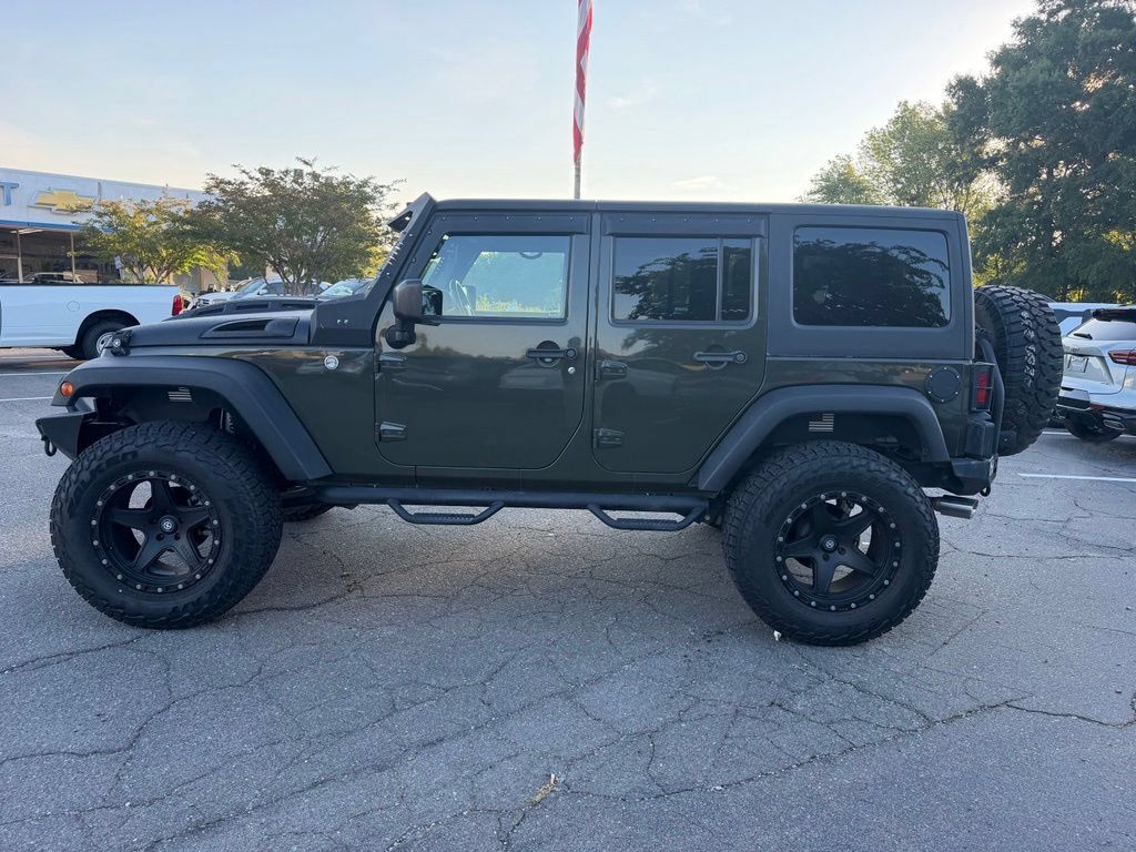 Used 2016 Jeep Wrangler Unlimited Sport AWD/4WD image 5