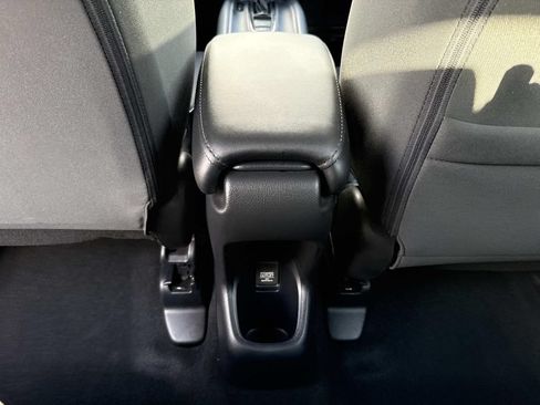 Used 2020 Honda HR-V LX image 20