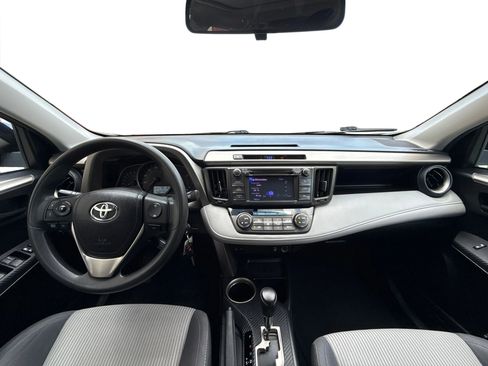 Used 2013 Toyota RAV4 XLE AWD/4WD image 24