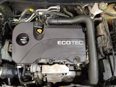 Used 2019 Chevrolet Equinox LT FWD image 30