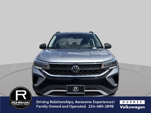 Used 2023 Volkswagen Taos S w/ Driver Assistance Package AWD/4WD image 3