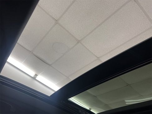 Used 2022 Alfa Romeo Stelvio Veloce image 35