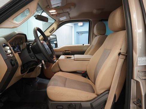 Used 2013 Ford F350 XLT w/ XLT Premium Pkg AWD/4WD image 5