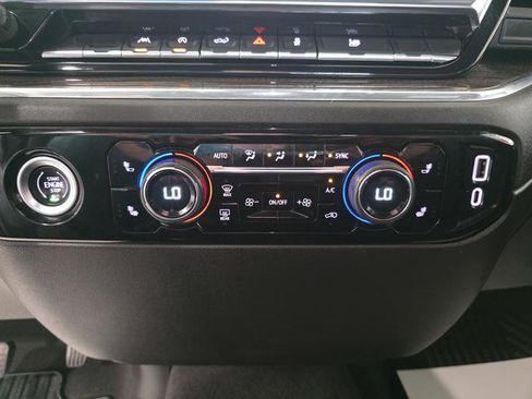 Used 2024 Chevrolet Silverado 1500 LT image 21