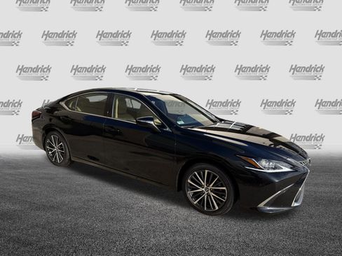 Certified 2025 Lexus ES 350 w/ Premium Package image 2