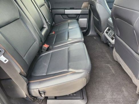 Used 2024 Ford F150 Lariat w/ FX4 Off-Road Package image 31