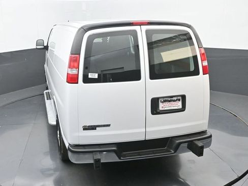 Used 2024 Chevrolet Express 2500 w/ Driver Convenience Package image 27