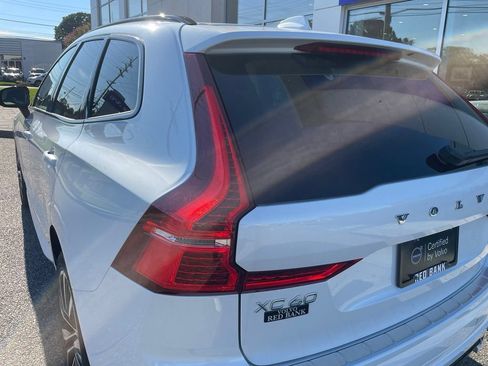 Used 2024 Volvo XC60 B5 Ultimate w/ Climate Package AWD/4WD image 11
