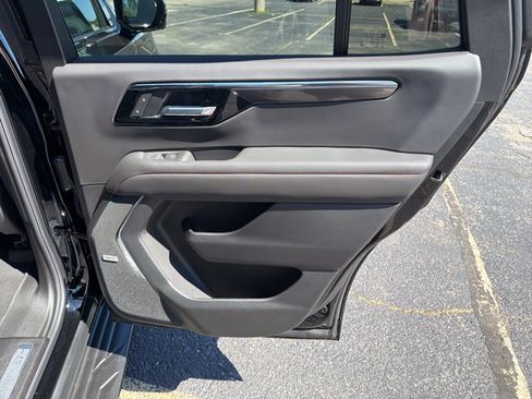 New 2026 Chevrolet Tahoe RST w/ Advanced Technology Package AWD/4WD image 28