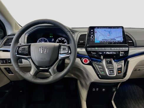 New 2027 Honda Odyssey Elite image 2