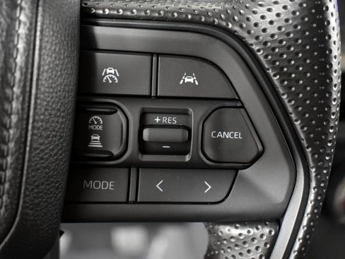 Certified 2025 Toyota Tacoma SR5 image 30