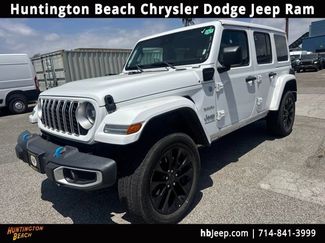 Used 2024 Jeep Wrangler Unlimited Sahara AWD/4WD video 1