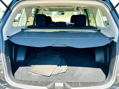 Used 2017 Subaru Forester 2.5i Premium w/ All-Weather Package image 19