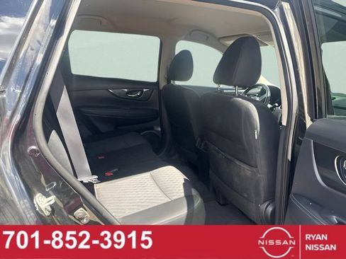 Certified 2018 Nissan Rogue SV AWD/4WD image 7