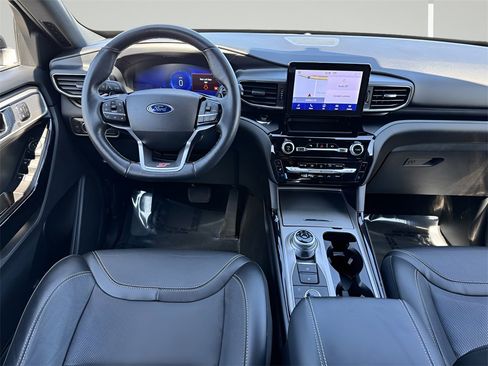 Used 2022 Ford Explorer ST w/ Equipment Group 401A image 5