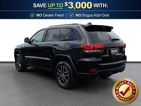 Used 2017 Jeep Grand Cherokee Trailhawk AWD/4WD image 4