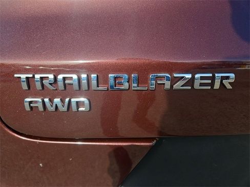 Used 2023 Chevrolet TrailBlazer LT w/ Convenience Package image 30