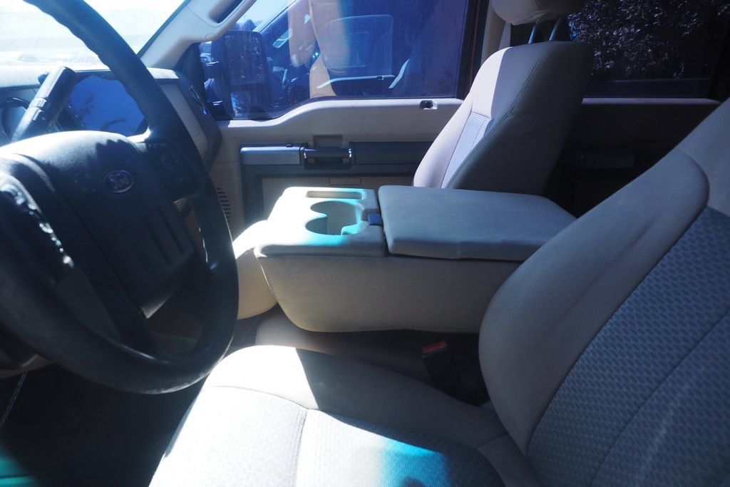 Used 2015 Ford F350 XLT w/ XLT Value Package AWD/4WD image 5