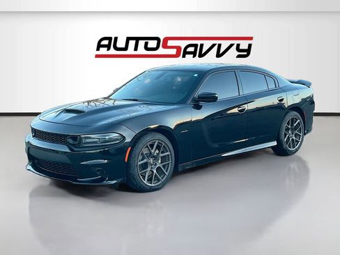 Used 2021 Dodge Charger R/T w/ Blacktop Package image 3