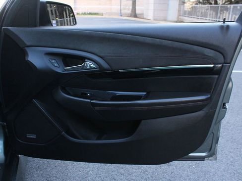 Used 2014 Chevrolet SS RWD image 27