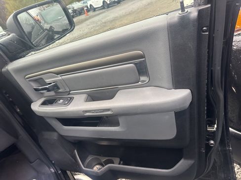 Used 2017 RAM 1500 Big Horn image 11