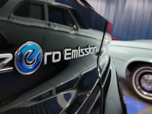 Used 2019 Nissan Leaf SL w/ SL Technology Package image 73