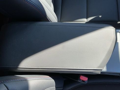 New 2026 Chevrolet Equinox EV RS image 19